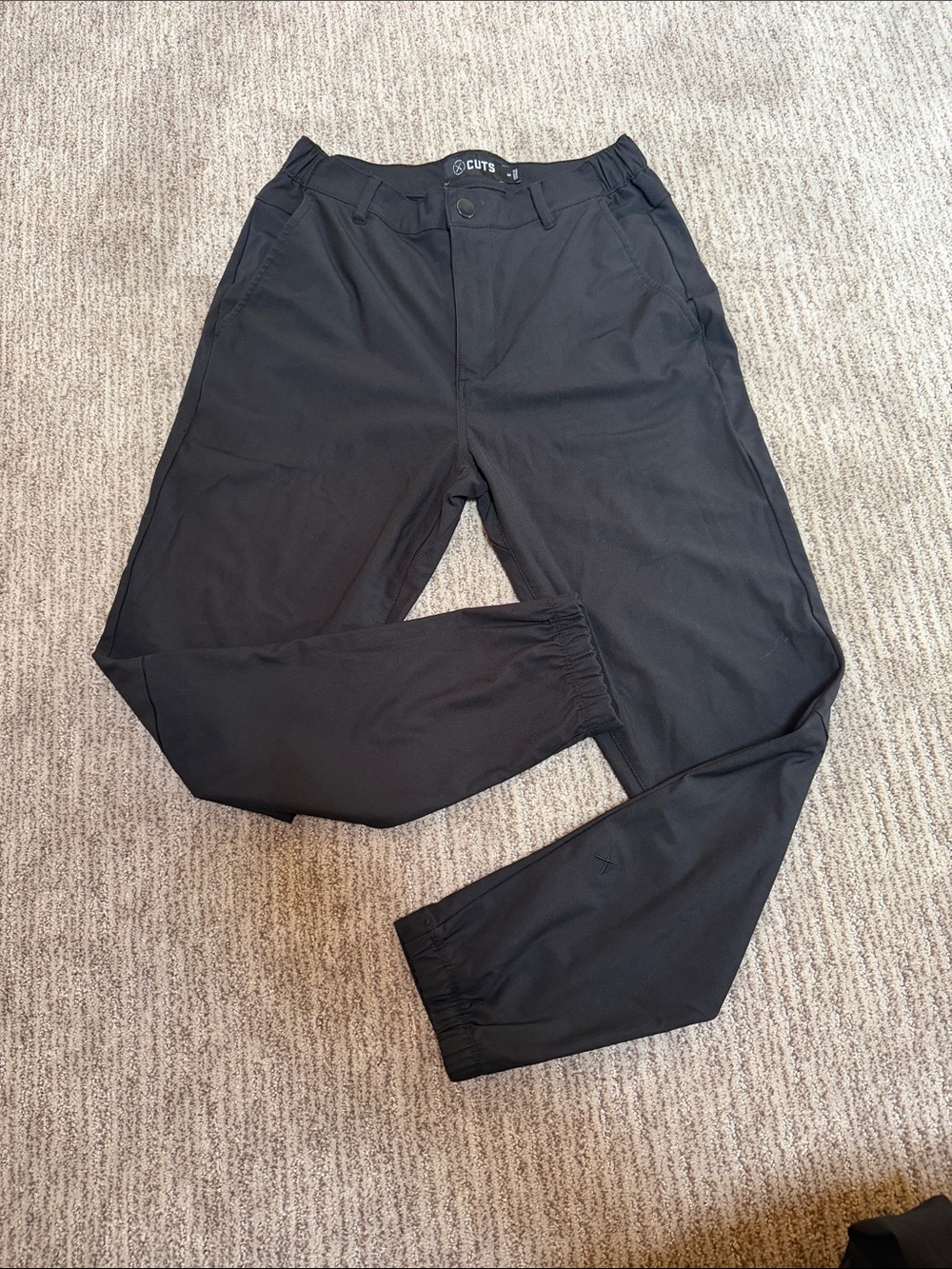 Cuts Men's Black Jogger Pants